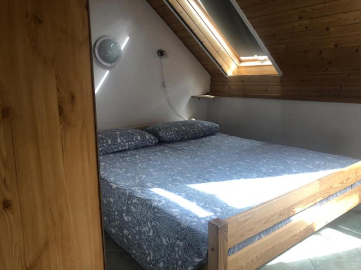 Tulipan Haz Villa Szentendre Luaran gambar